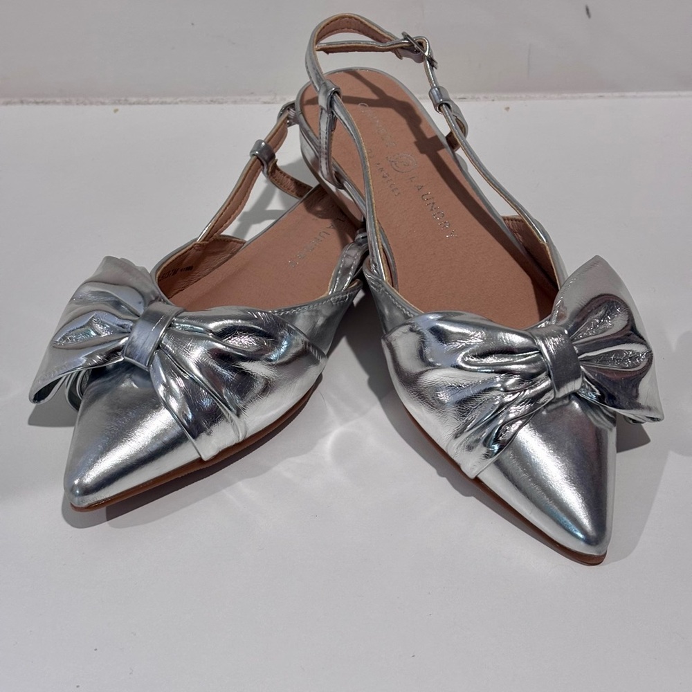 NEW Chinese Laundry Harmony slingback pointed toe flats in metallic. Size 6.5 - Picture 2 of 6